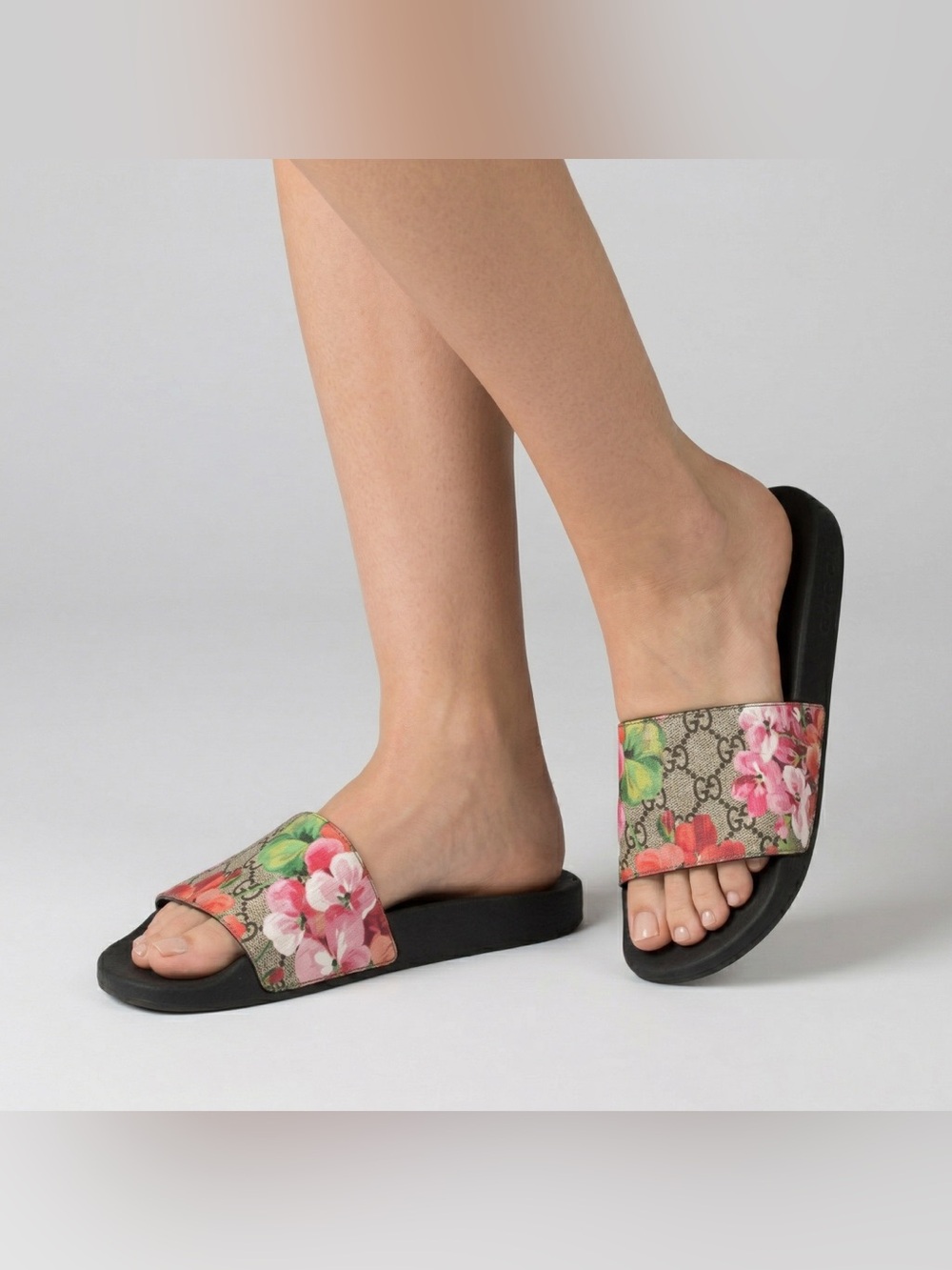 Gucci Supreme Floral GGCI Women Sandals - Size 11 Beautiful Authentic Gucci Flor